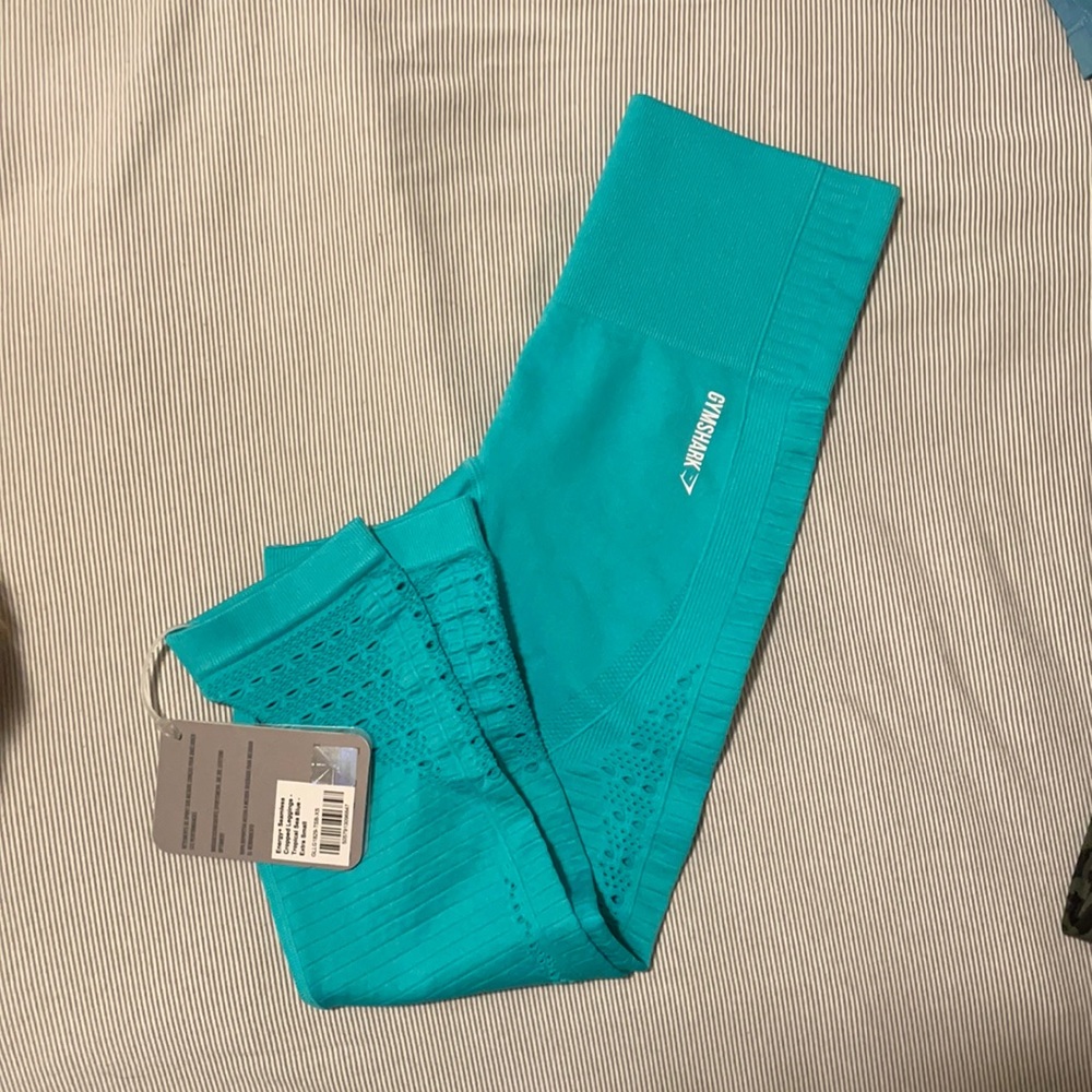 Gym shark workout leggings